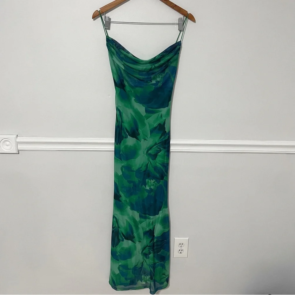 Runaway the Label • green floral kapri slip dress sz XS - Picture 4 of 10